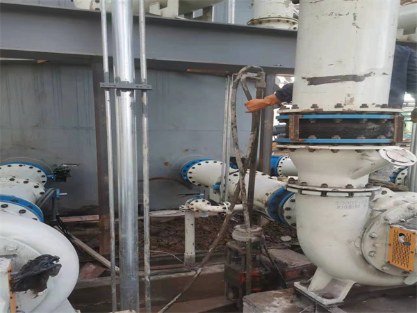 察哈尔右翼后设备基础沉降下沉注浆加固增加荷载