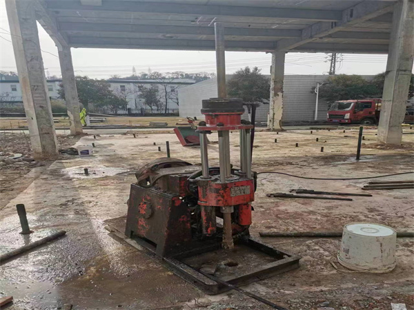 察哈尔右翼后袖阀管小导管注浆加固施工工艺